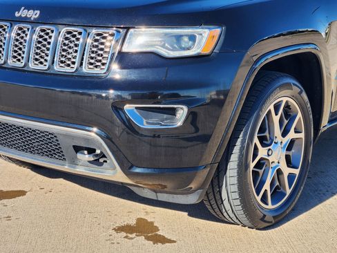 Used 2020 Jeep Grand Cherokee Overland image 9