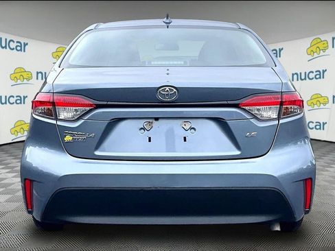 Used 2024 Toyota Corolla LE FWD image 5