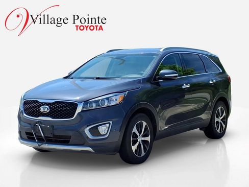 Used 2016 Kia Sorento EX w/ EX Premium Package AWD/4WD image 1