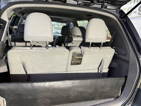 Used 2012 Toyota Highlander Limited image 21