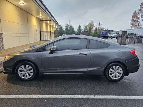 Used 2012 Honda Civic LX image 2