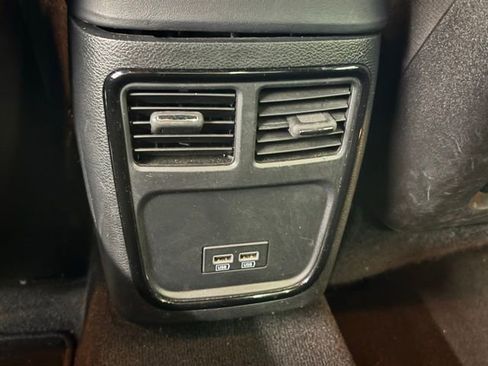 Used 2023 Dodge Charger R/T w/ Blacktop Package image 9