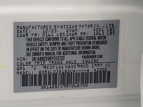 Used 2024 Nissan Sentra SV image 33