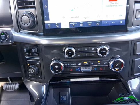 Used 2021 Ford F150 Lariat image 21