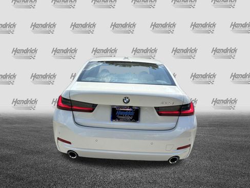 New 2026 BMW 330i Sedan w/ Premium Package RWD image 9