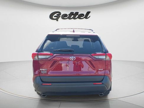 Used 2025 Toyota RAV4 XLE FWD image 6