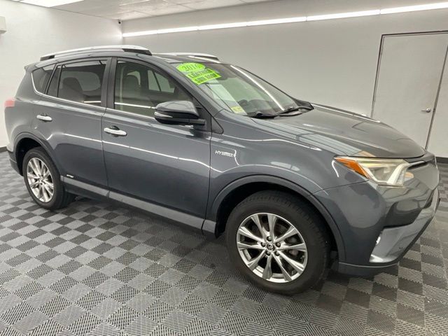 Used 2016 Toyota RAV4 Limited AWD/4WD image 3