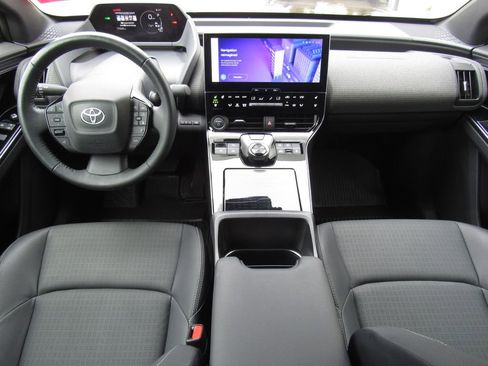 Certified 2023 Toyota bZ4X AWD w/ Weather Package image 32