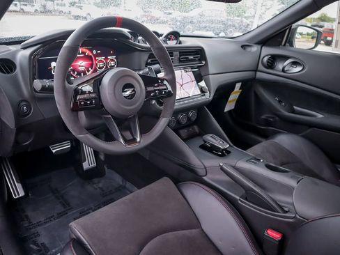 New 2025 Nissan Z NISMO w/ Floor Mat Package image 7