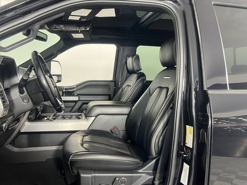 Used 2021 Ford F450 Platinum w/ FX4 Off-Road Package image 22