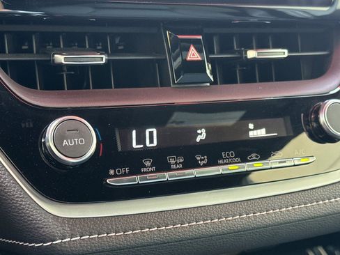 Certified 2024 Toyota Corolla SE w/ SE Package FWD image 26