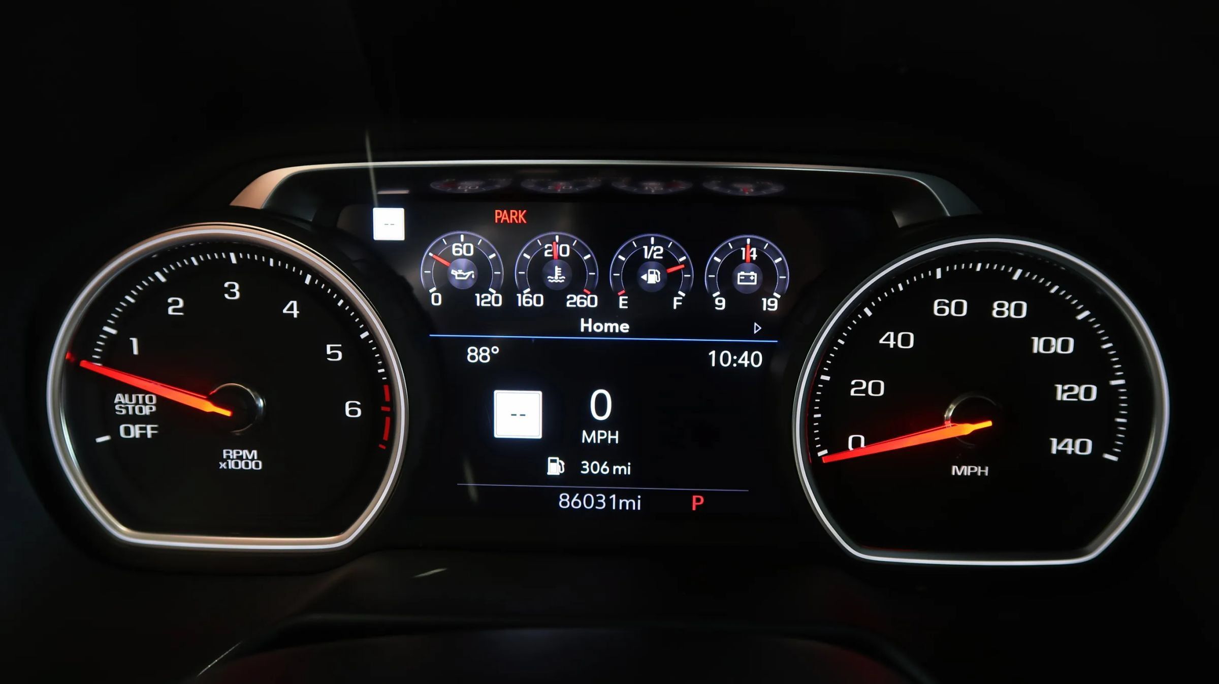 Used 2021 Chevrolet Suburban Premier w/ Premium Package RWD image 37