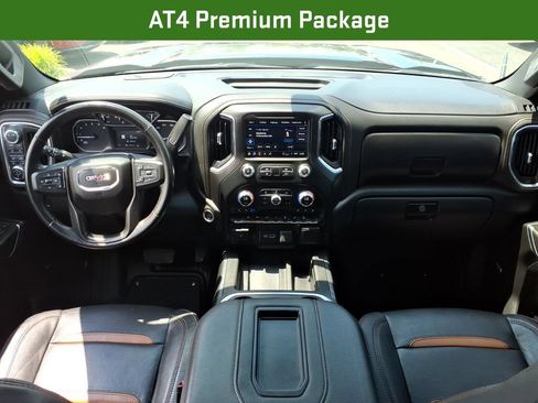 Certified 2022 GMC Sierra 1500 AT4 w/ AT4 Premium Package AWD/4WD image 18