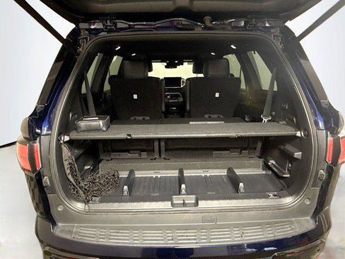 Used 2024 Toyota Sequoia Platinum image 26