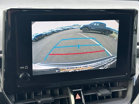 Used 2023 Toyota Corolla SE image 20