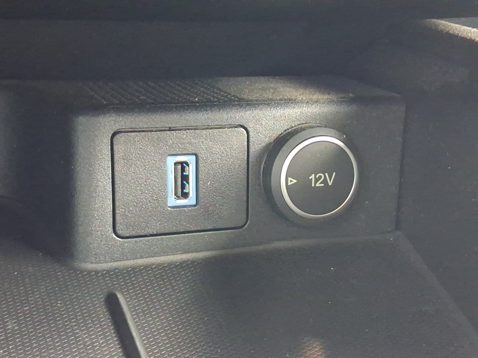 Used 2020 Ford Escape SE AWD/4WD image 29