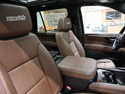 New 2026 Chevrolet Tahoe High Country w/ LPO, Illumination Package image 11