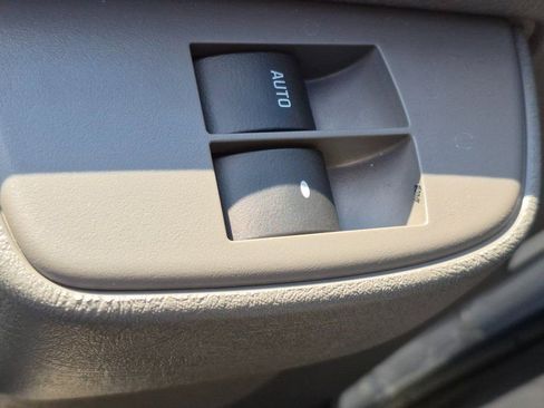 New 2025 Chevrolet Express 3500 w/ Power Convenience Package image 15