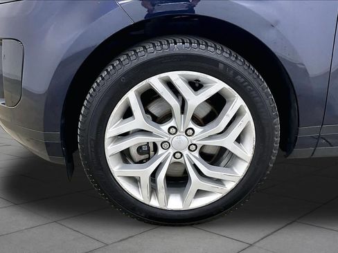 Used 2023 Land Rover Range Rover Evoque SE AWD/4WD image 11