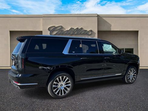 New 2026 Cadillac Escalade ESV Platinum Luxury w/ LPO, Floor Liner Package AWD/4WD image 3