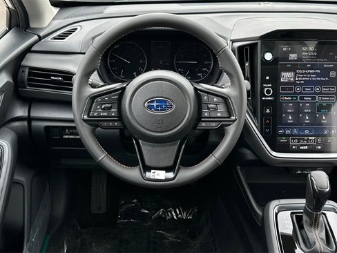 New 2025 Subaru Crosstrek 2.5i Limited w/ Crosstrek Mirror Package image 18