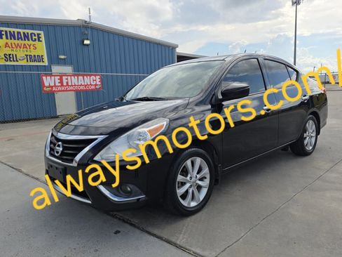 Used 2015 Nissan Versa w/ SL Tech Package FWD image 31