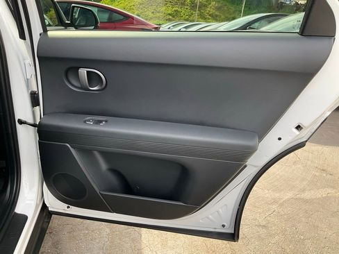 Used 2025 Hyundai Ioniq 5 SEL image 54