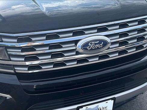 Used 2019 Ford Expedition Max Limited AWD/4WD image 30