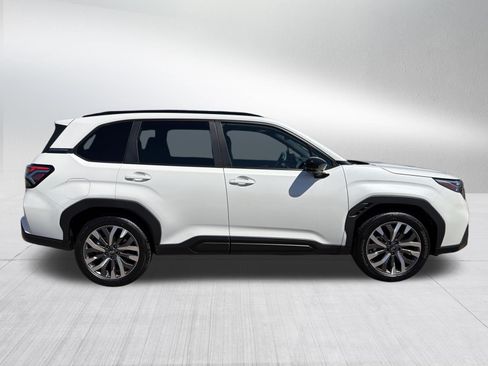 Used 2026 Subaru Forester Touring AWD/4WD image 8