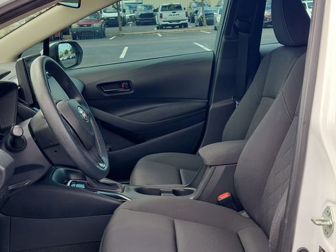 Used 2023 Toyota Corolla LE image 21