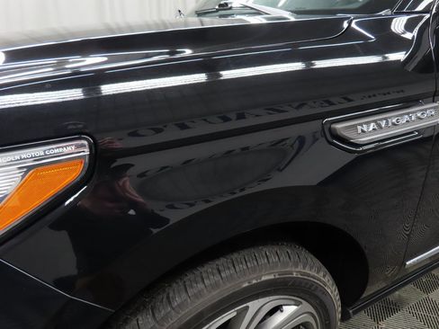 Used 2023 Lincoln Navigator L Reserve w/ Equipment Group 201A image 54