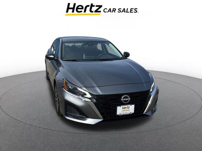 Used 2025 Nissan Altima 2.5 SV