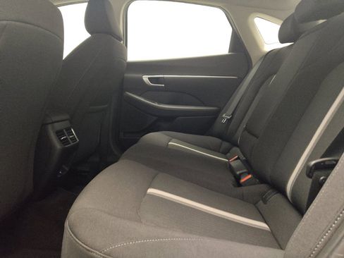 Used 2022 Hyundai Sonata SEL w/ Convenience Package FWD image 18