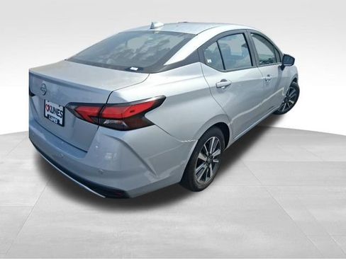 Used 2025 Nissan Versa SV image 10