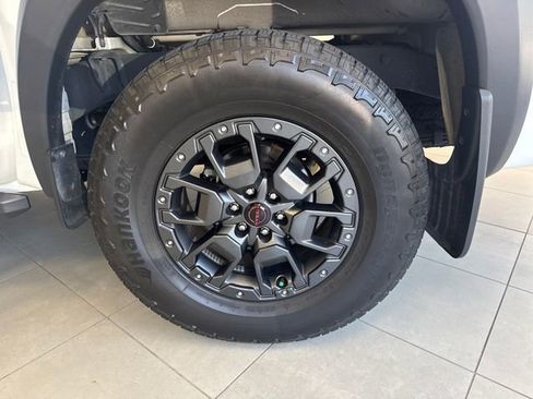 Used 2024 Nissan Frontier PRO-4X w/ Pro Premium Package AWD/4WD image 30