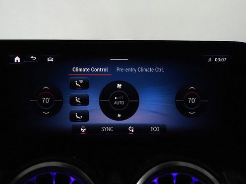 Used 2024 Mercedes-Benz EQB 250+ image 37