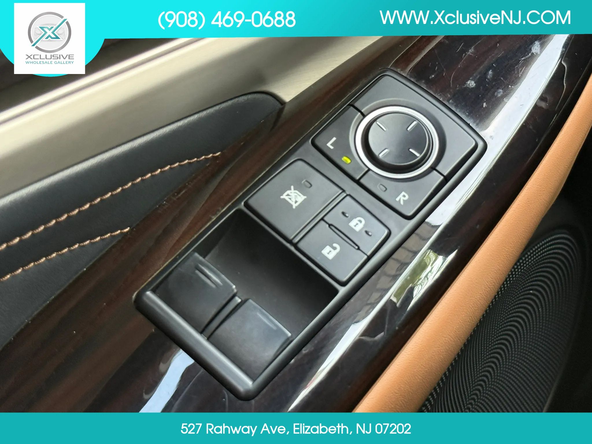 Used 2015 Lexus RC 350 w/ Luxury Package RWD image 20