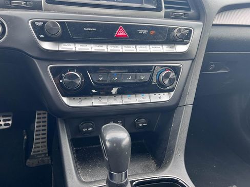 Used 2018 Hyundai Sonata Sport w/ Cargo Package image 19