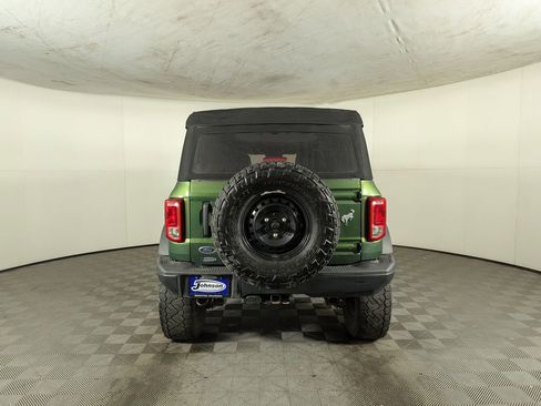 Used 2022 Ford Bronco Black Diamond image 8