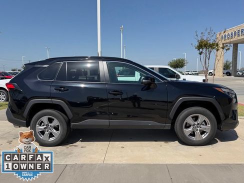 Used 2025 Toyota RAV4 XLE FWD image 18