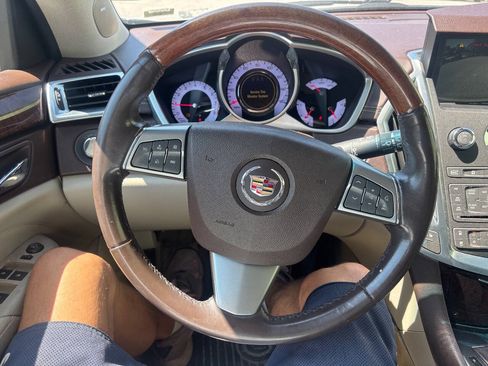 Used 2010 Cadillac SRX Luxury FWD image 15