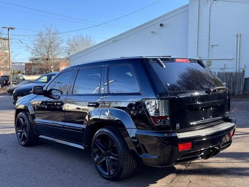 Used 2008 Jeep Grand Cherokee SRT8 w/ SRT Option Group II image 4