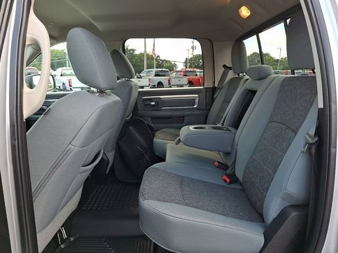 Used 2019 RAM 1500 Big Horn AWD/4WD image 10