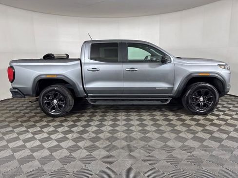 Used 2023 GMC Canyon Elevation w/ Elevation Premium Package AWD/4WD image 2