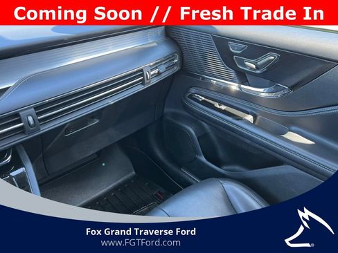Used 2021 Lincoln Corsair AWD w/ Premium Package image 32