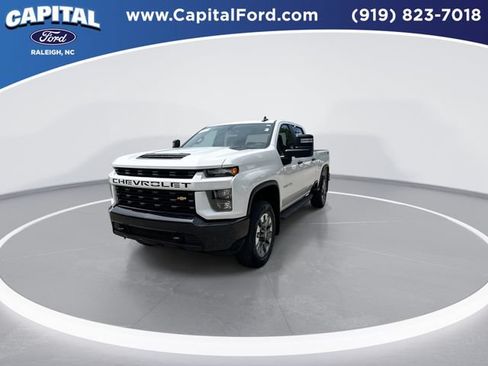 Used 2023 Chevrolet Silverado 2500 Custom w/ Custom Convenience Package AWD/4WD image 4