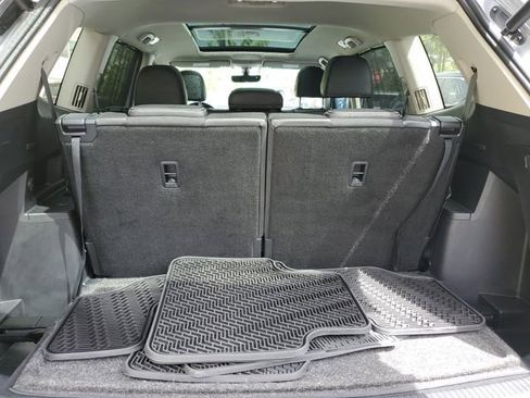 Used 2022 Volkswagen Atlas SE w/ Panoramic Sunroof Package image 6