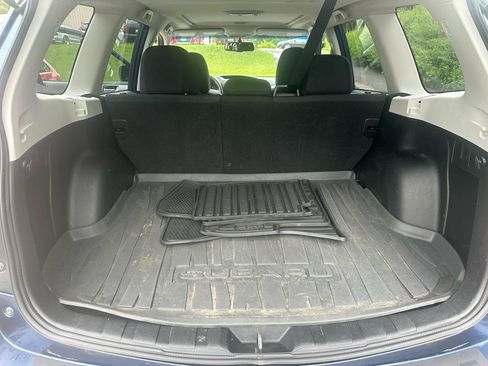 Used 2012 Subaru Forester 2.5X Premium w/ All-Weather Pkg AWD/4WD image 14
