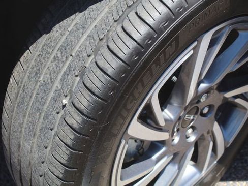 Used 2023 Lincoln Corsair FWD w/ Equipment Group 102A image 12