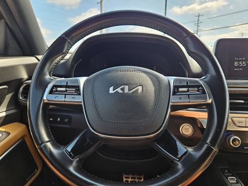 Used 2022 Kia Telluride SX w/ Towing Package FWD image 11